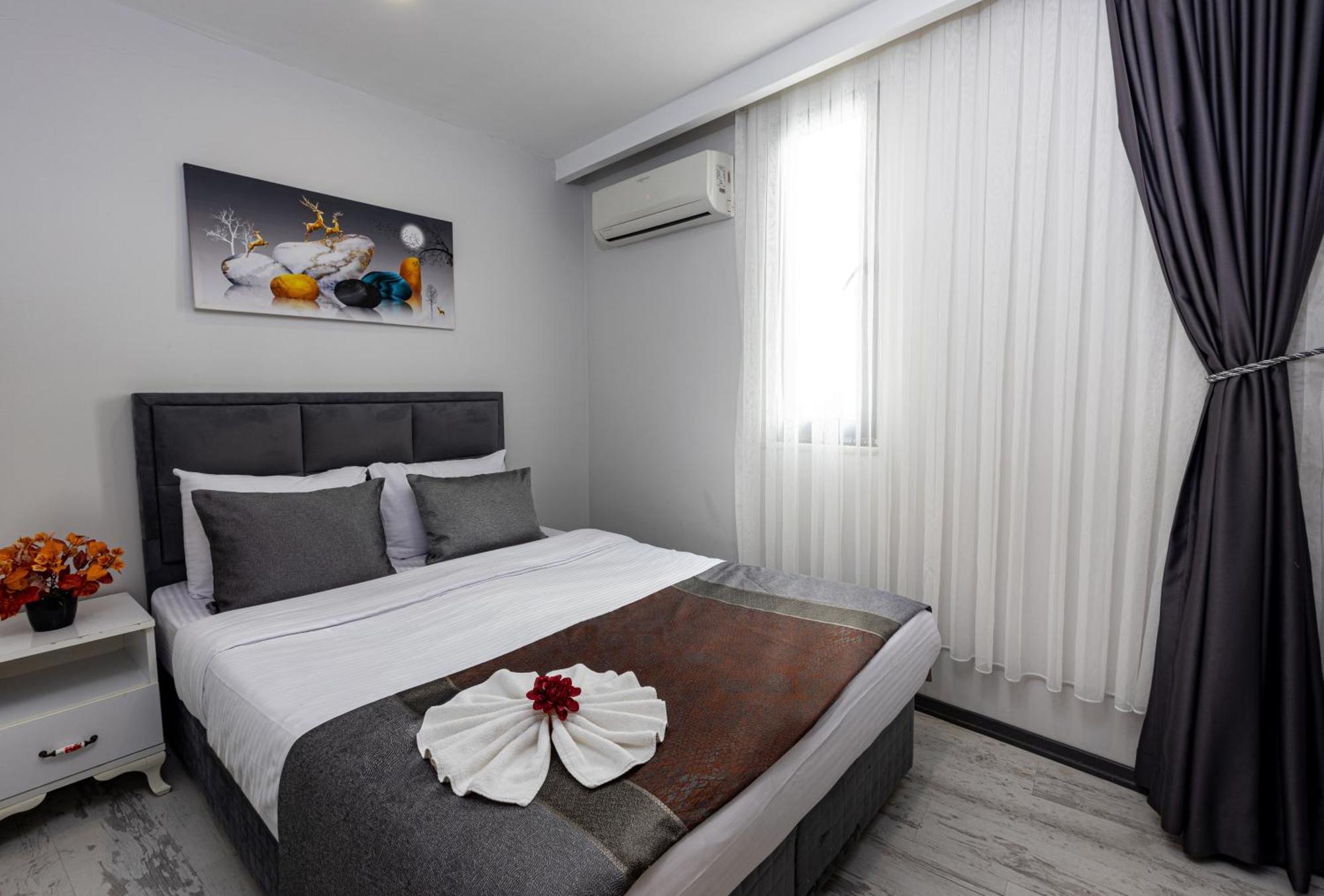 Apollo & Aparthotel *