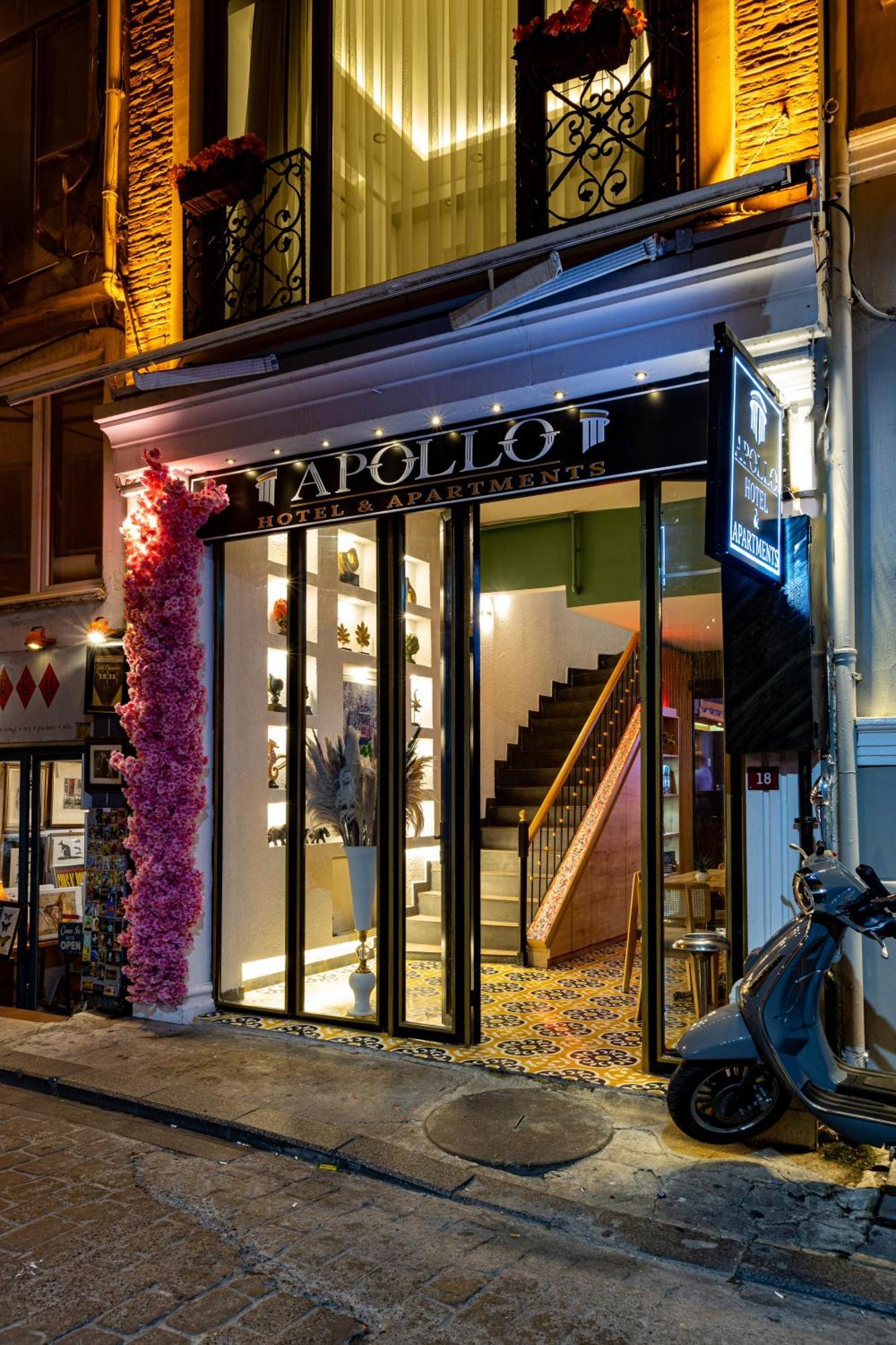 Aparthotel Apollo & *